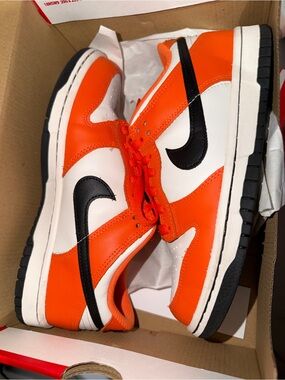 Nike Orange/White/Black Low-Top Sneakers